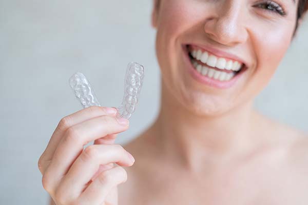 What Makes Invisalign Teeth Straightening Unique?